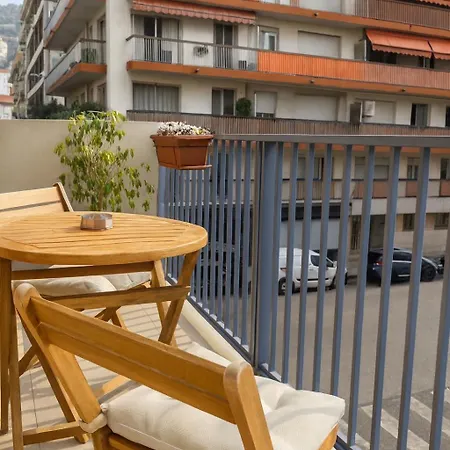 Appartement Confortable Avec Balcon - Proche Gare Riquier Sncf *